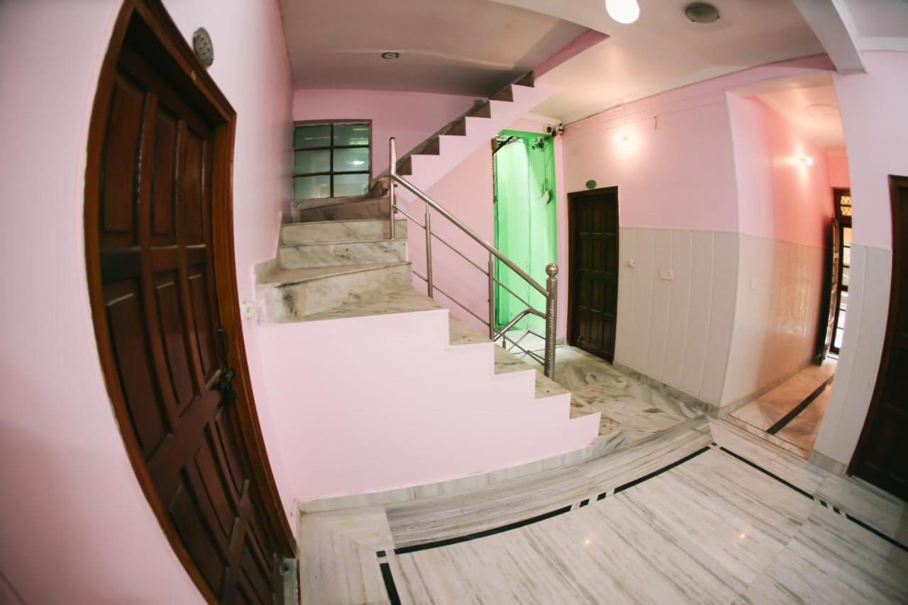 Maa Vaibhav Laxmi Guest House Rishīkesh Exteriör bild