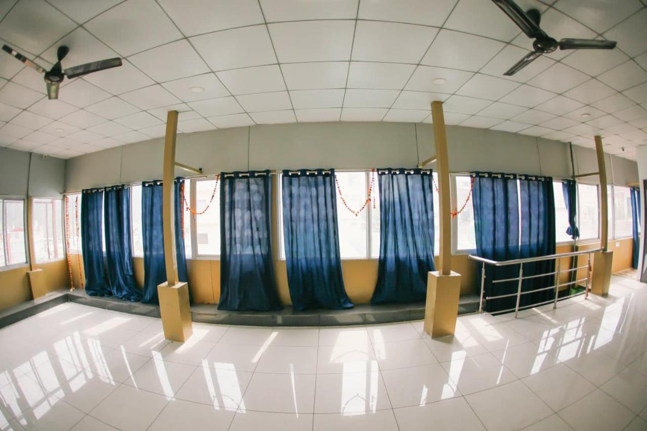 Maa Vaibhav Laxmi Guest House Rishīkesh Exteriör bild